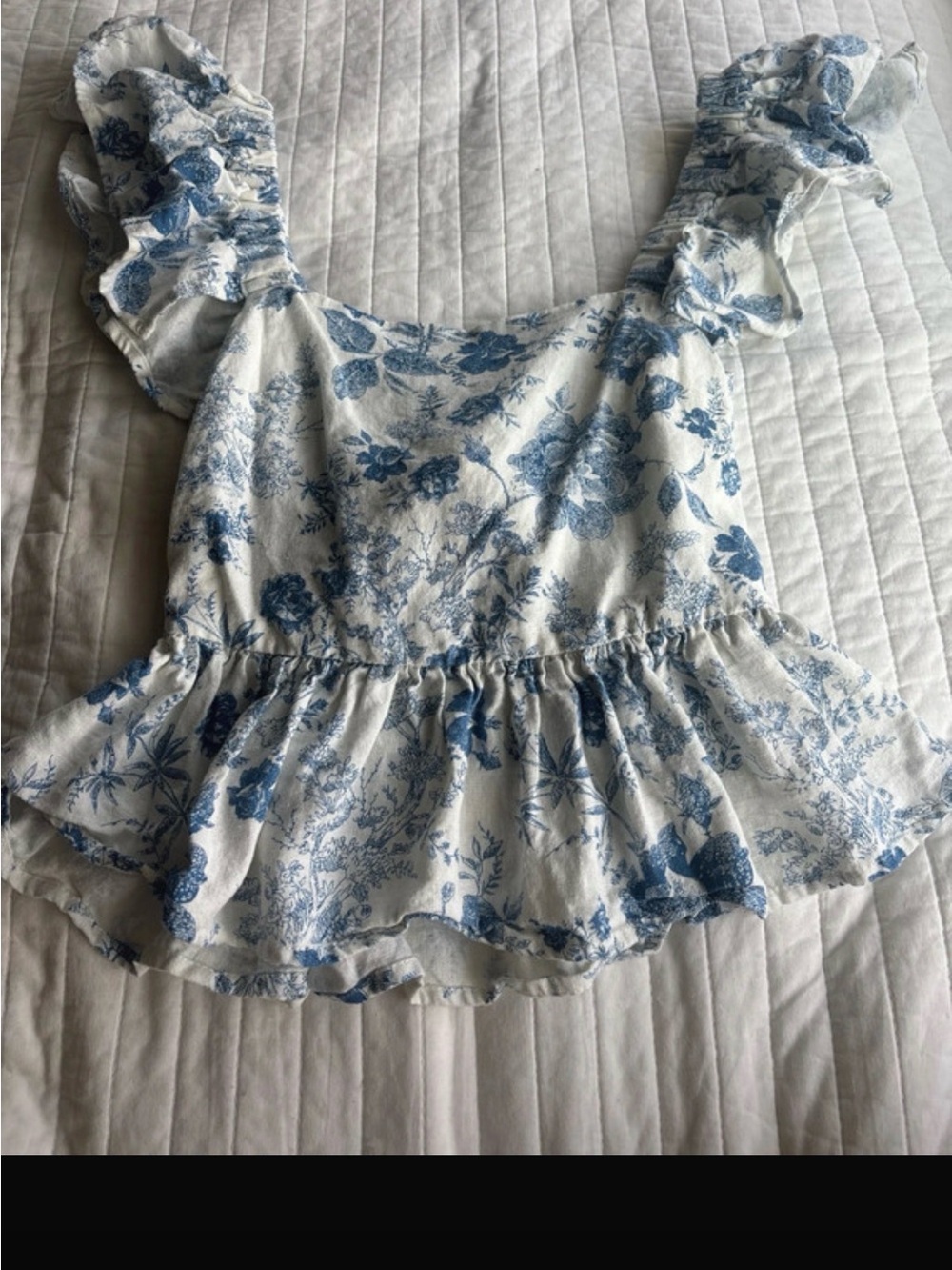 miami Blue and White Floral Ruffle Peplum Crop Top